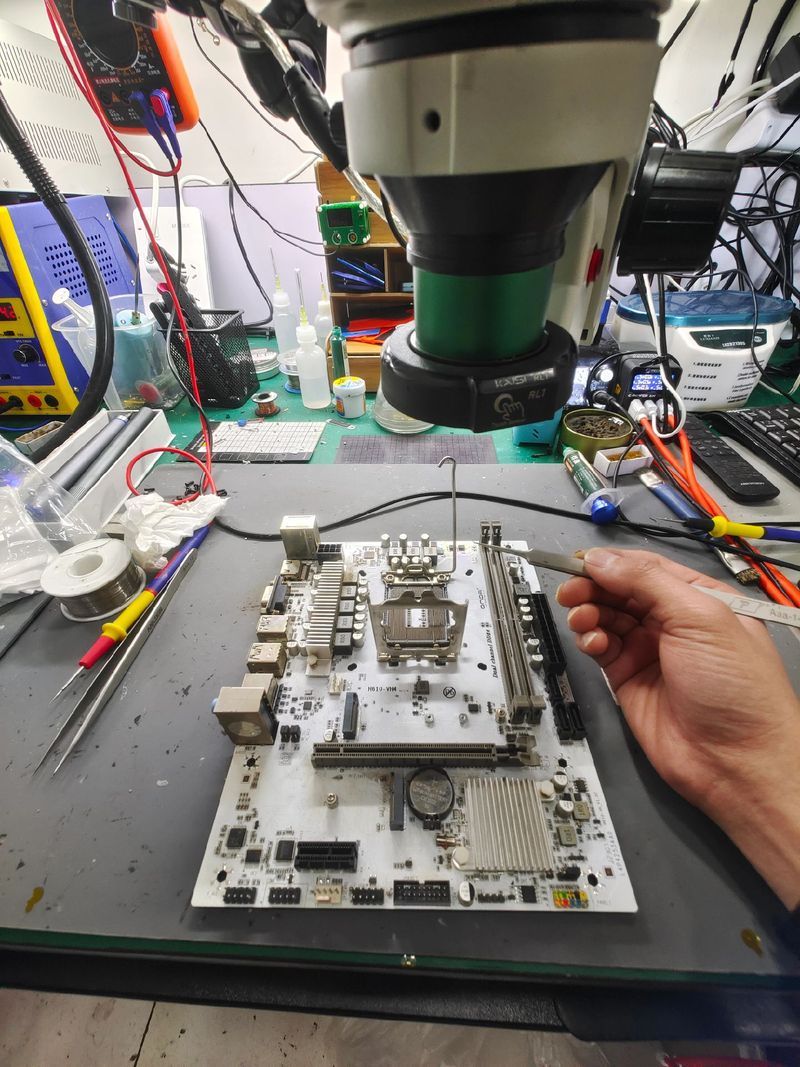 師傅師傅一個(gè)電話 線路板維修即刻解決